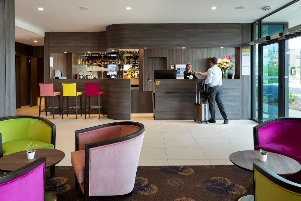 Hôtel Roi Soleil Prestige Plaisir - St Quentin 2