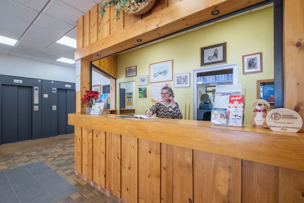 Le Praz-de-Lys Résidence Pierre & Vacances Les Mouflons I et II 2