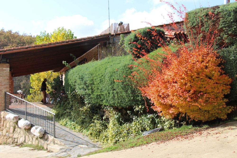 Hostel El Lago Caceres 2