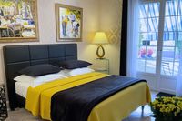 Villa l'Olivier, Chambre d'Hôtes Les Volets Bleus