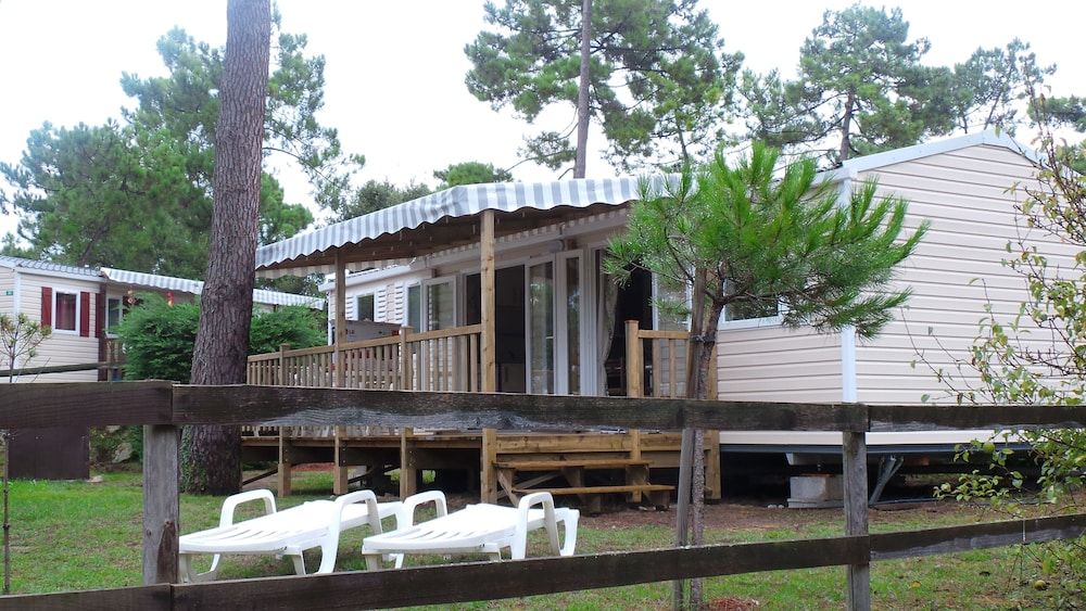 Boost Locamobil 17 Bonne Anse Plage 2