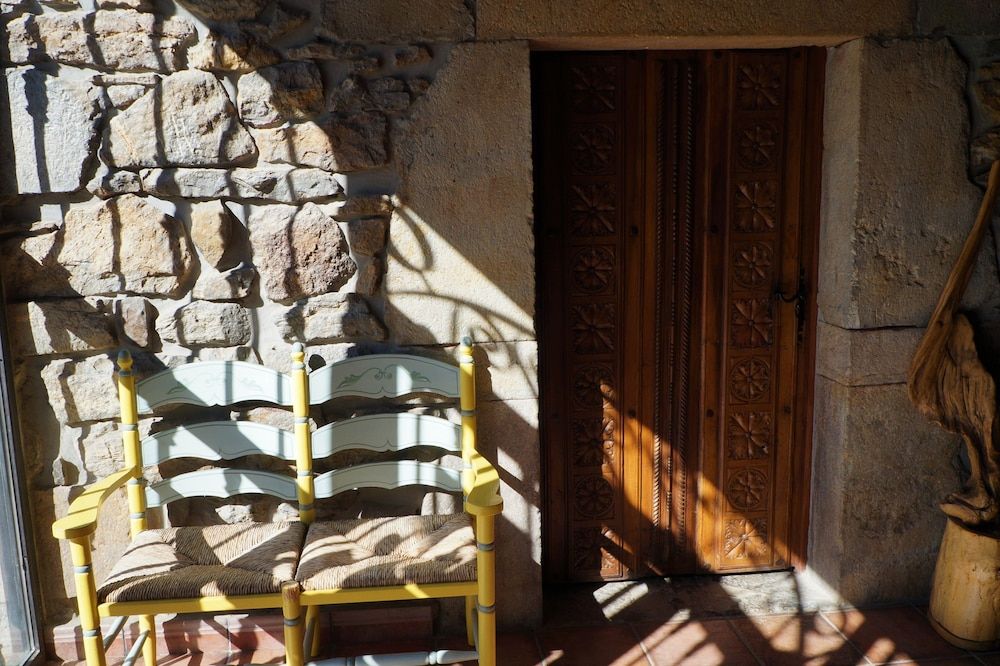 Hotel Rural Palacio Fernández Heres 1