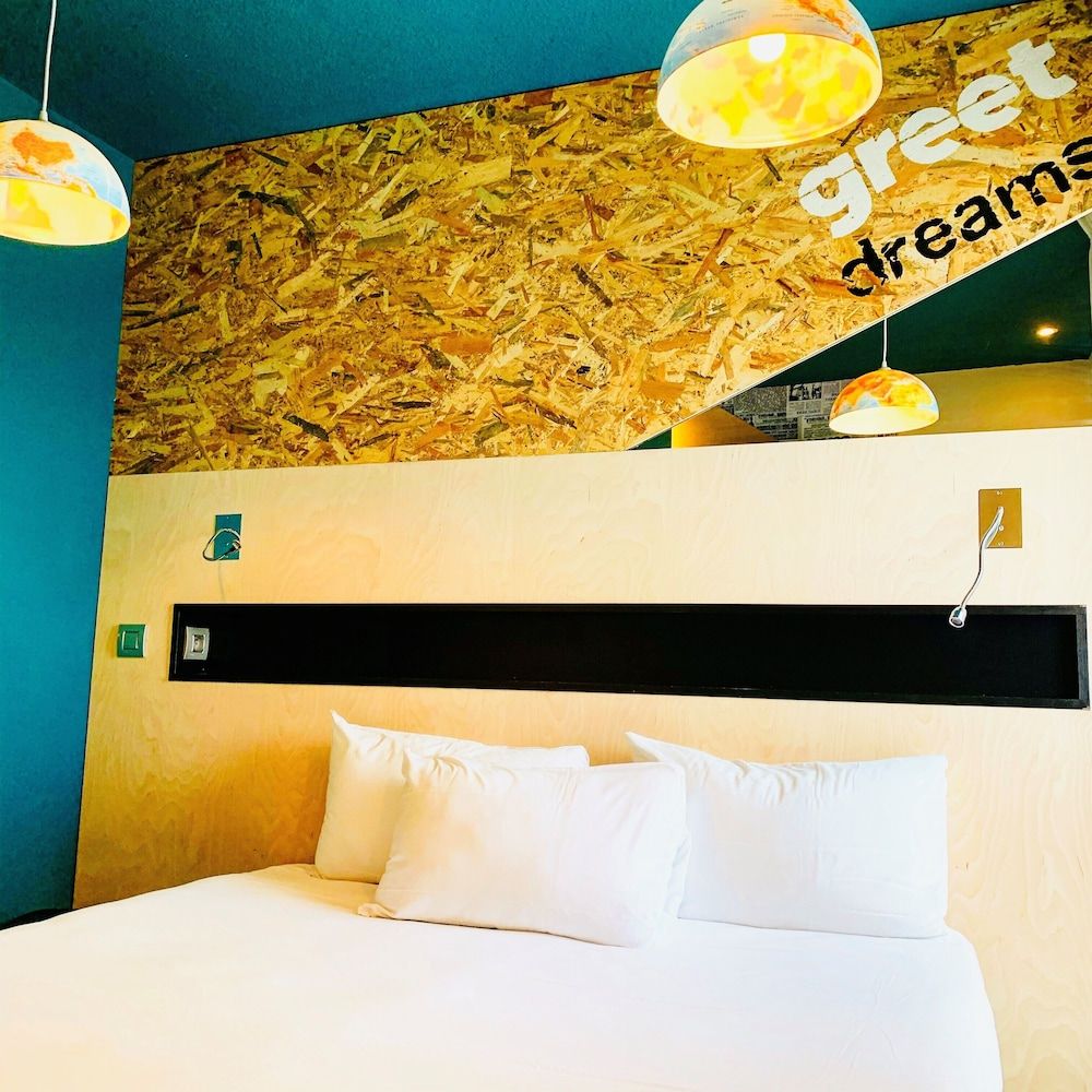 Greet Hotel Marseille Provence Aéroport 3