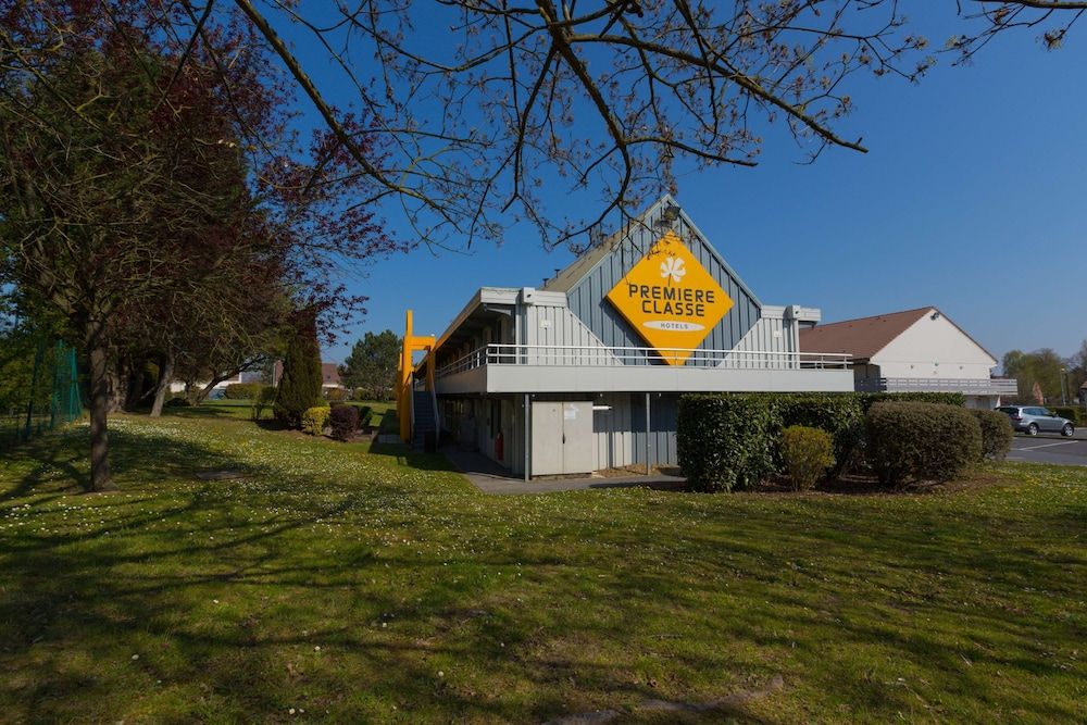 Premiere Classe Chantilly Sud-Luzarches 1 étoiles à Chaumontel