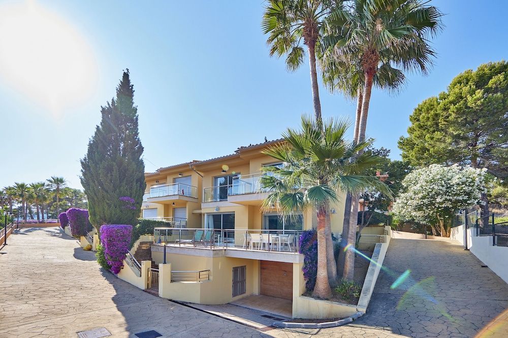 Universal Aquamarin Beach Houses 2