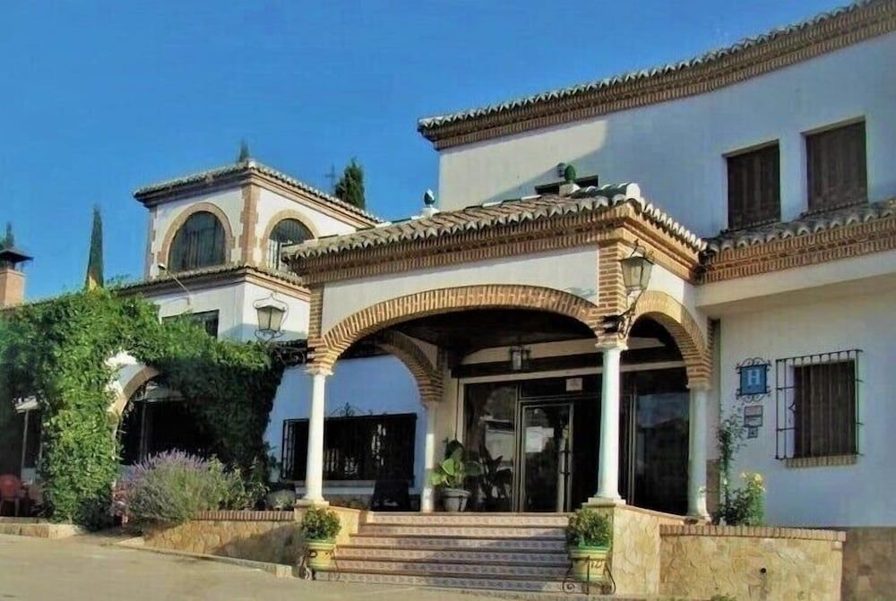 Escua 2 estrellas en Archidona