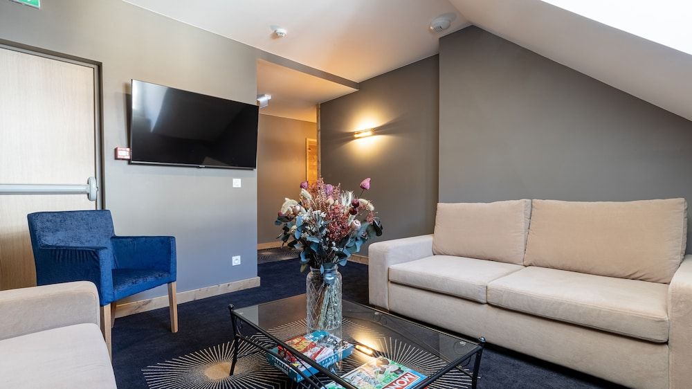 Madame Vacances Hôtel les Cimes 2