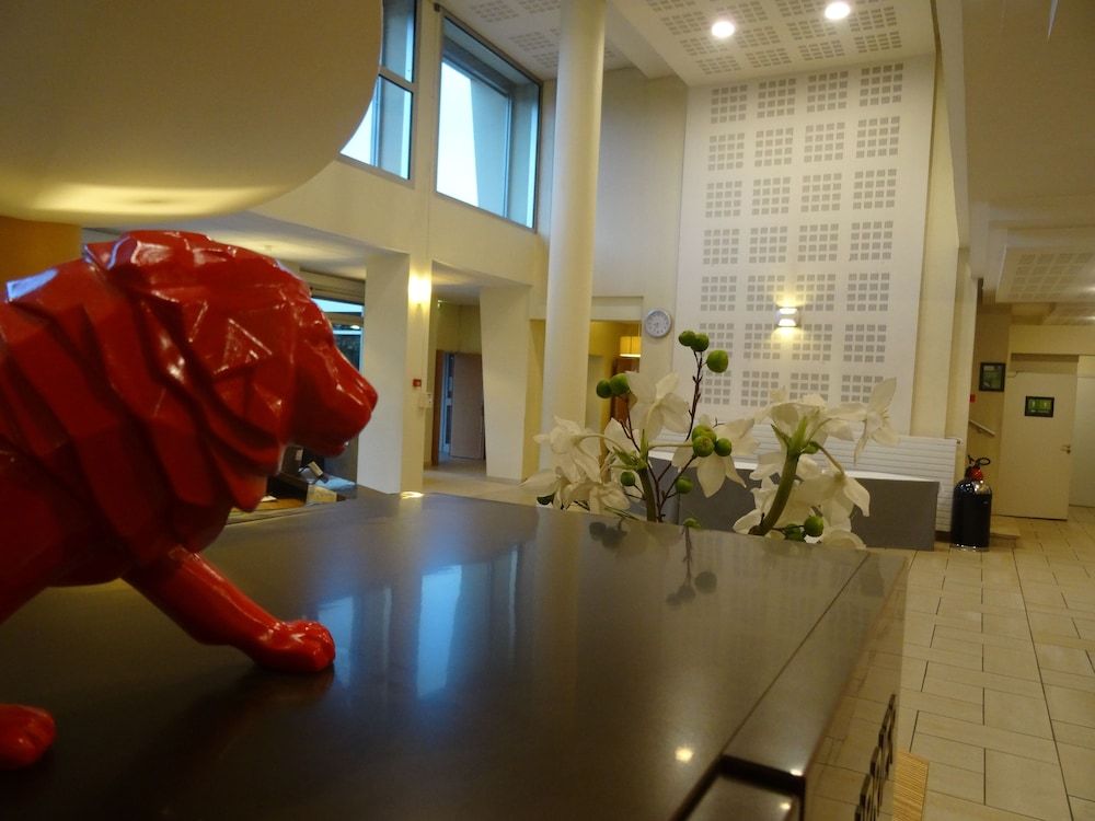 Valpré Lyon Hôtel 2