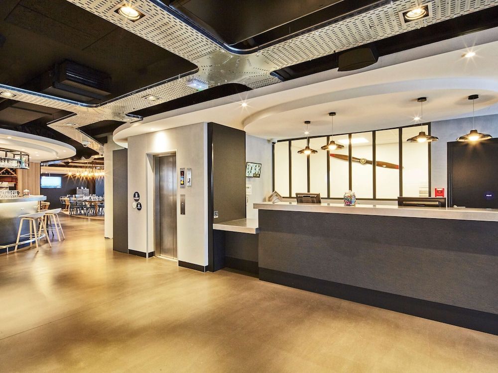 Campanile le Bourget Airport 3