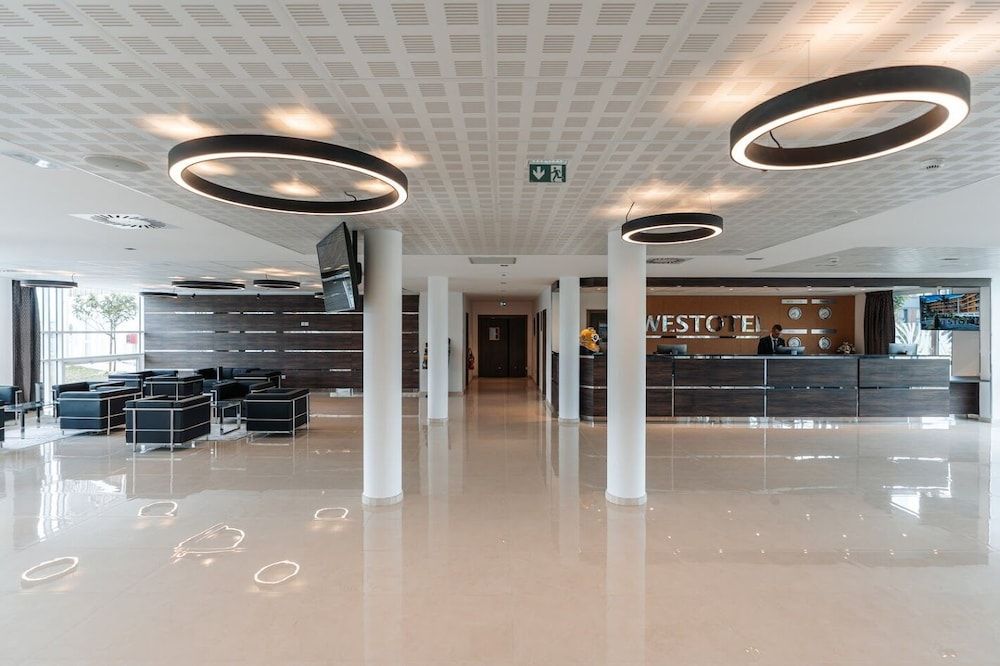 Westotel Taverny - Paris Val d'Oise 3