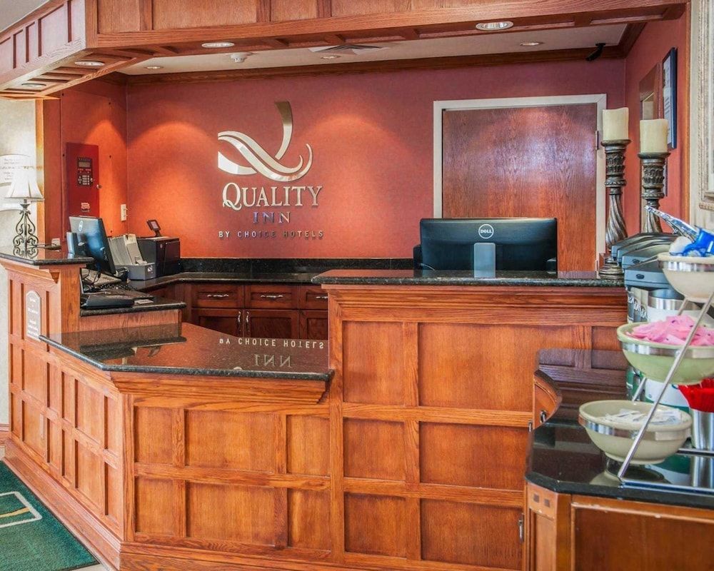 Quality Inn Indy Castleton 3