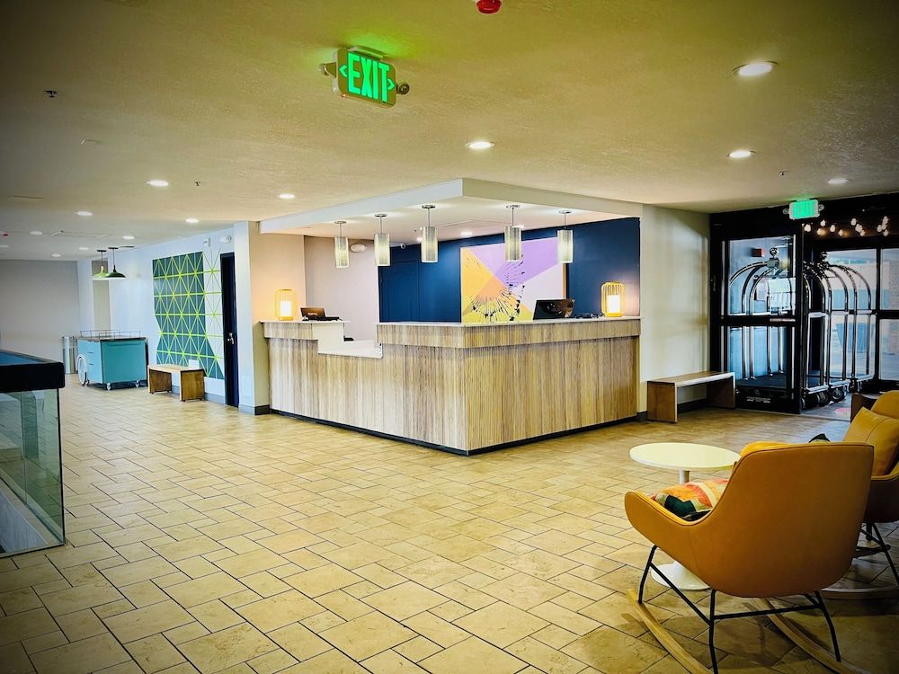 Spark by Hilton Denver Tech Center Greenwood Village 2