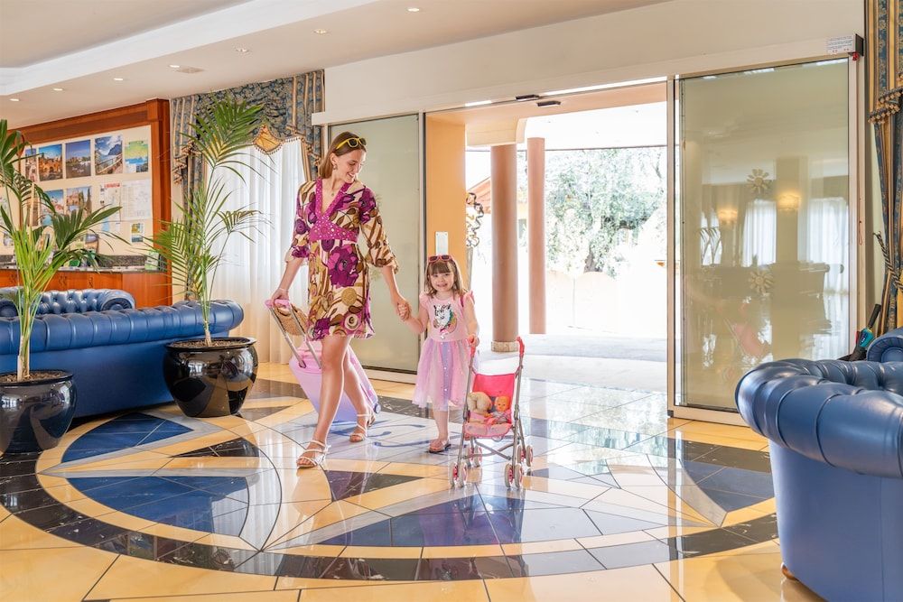 Hotel Majestic Palace 2