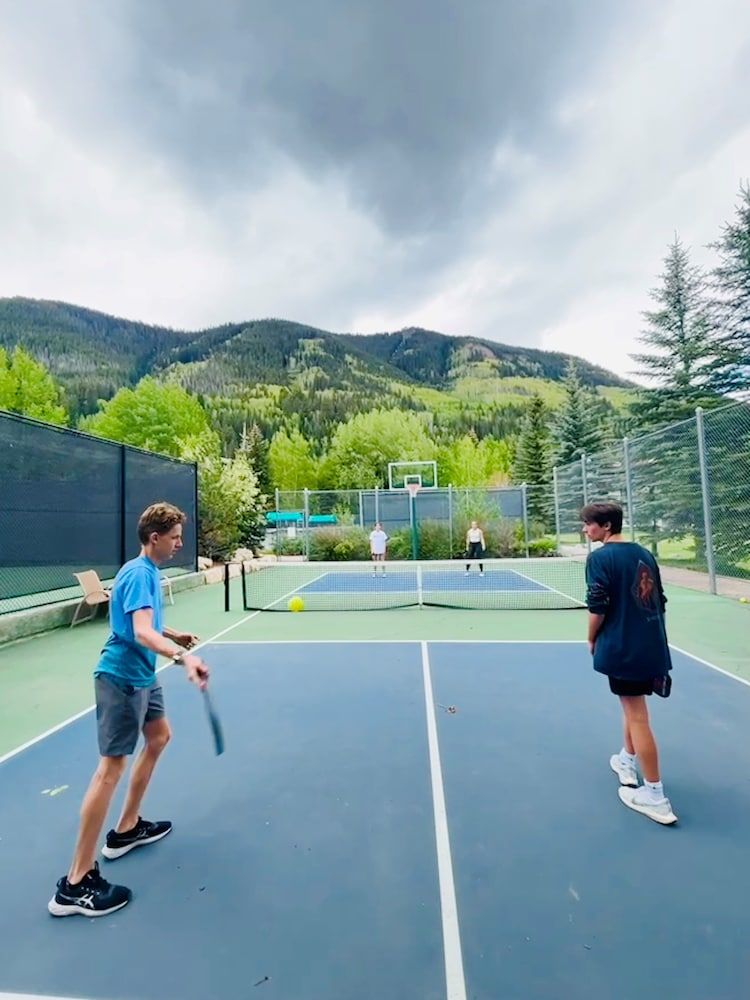 Vail Racquet Club Mountain Resort 2