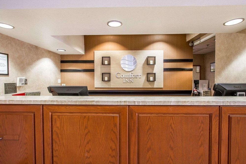 Comfort Inn I-10 West at 51st Ave 3