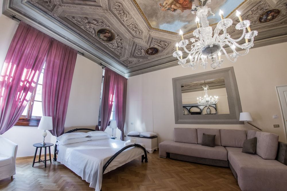 N4U Guest House 1