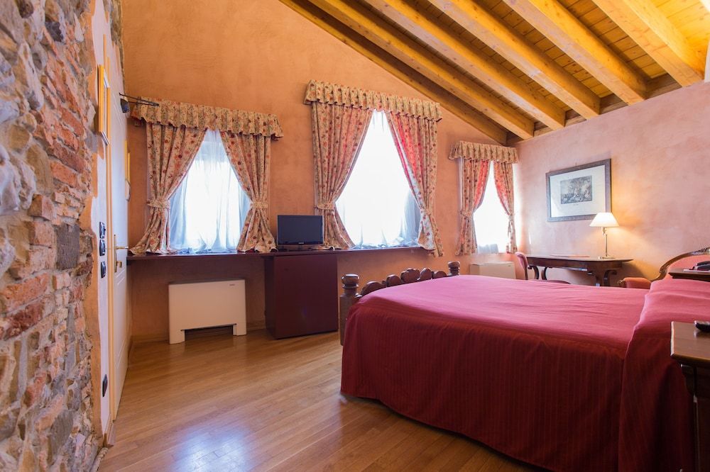 Grand Hotel Entourage Palazzo Strassoldo 3