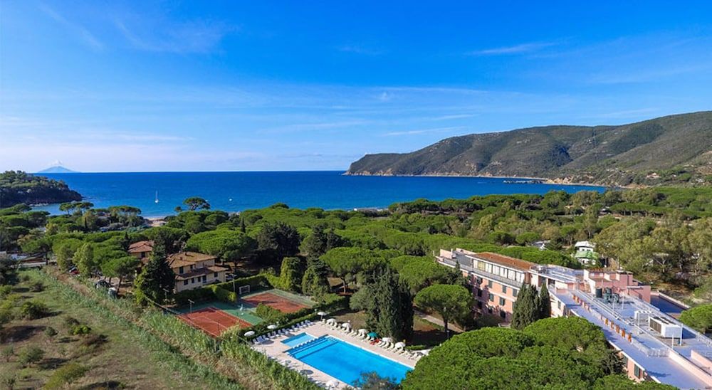 Uappala Club & Resort Lacona 1