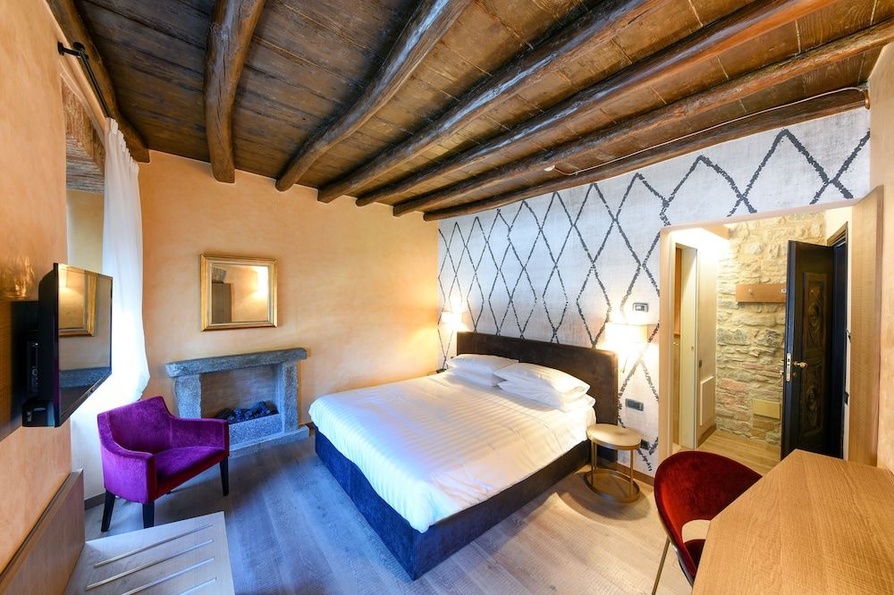 Relais & Spa Castello di Casiglio 3