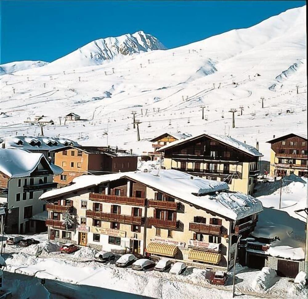 Hotel Edelweiss 3 estrelas em Passo del Tonale