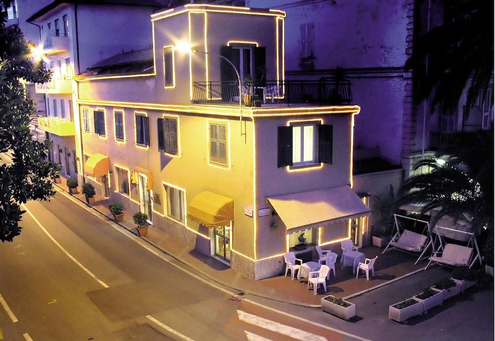 Hotel Savoia 1