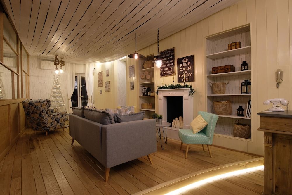 Epoca Home -1 estrellas en Cosenza