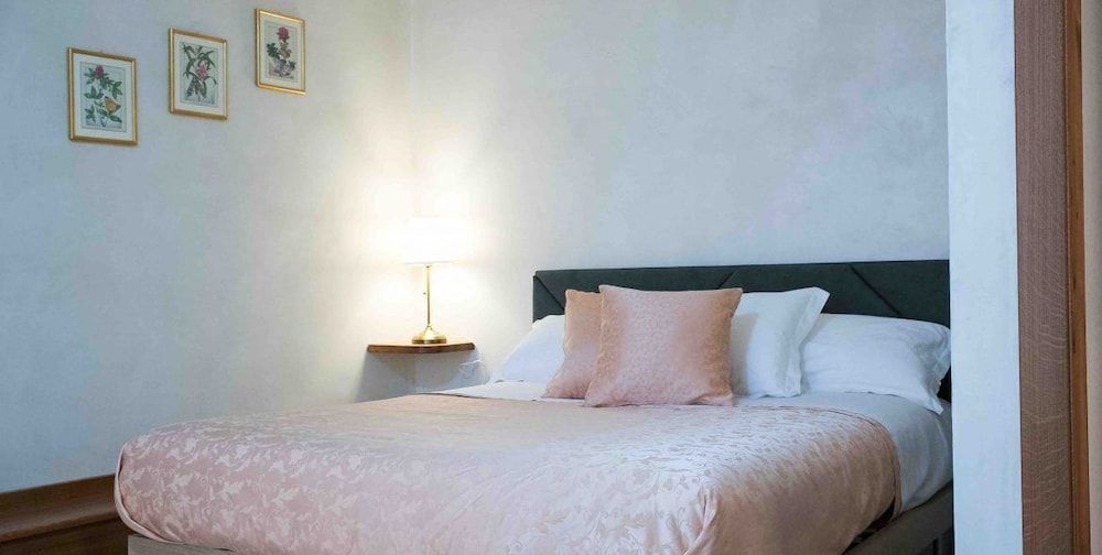 Vittoria Guest House - Salerno 3