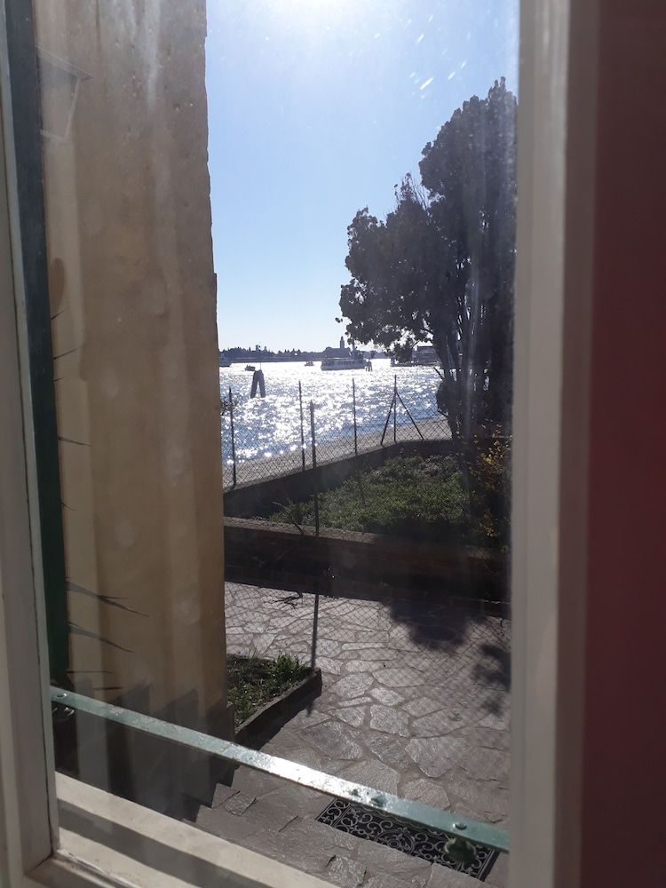 Casa Sulla Laguna 3