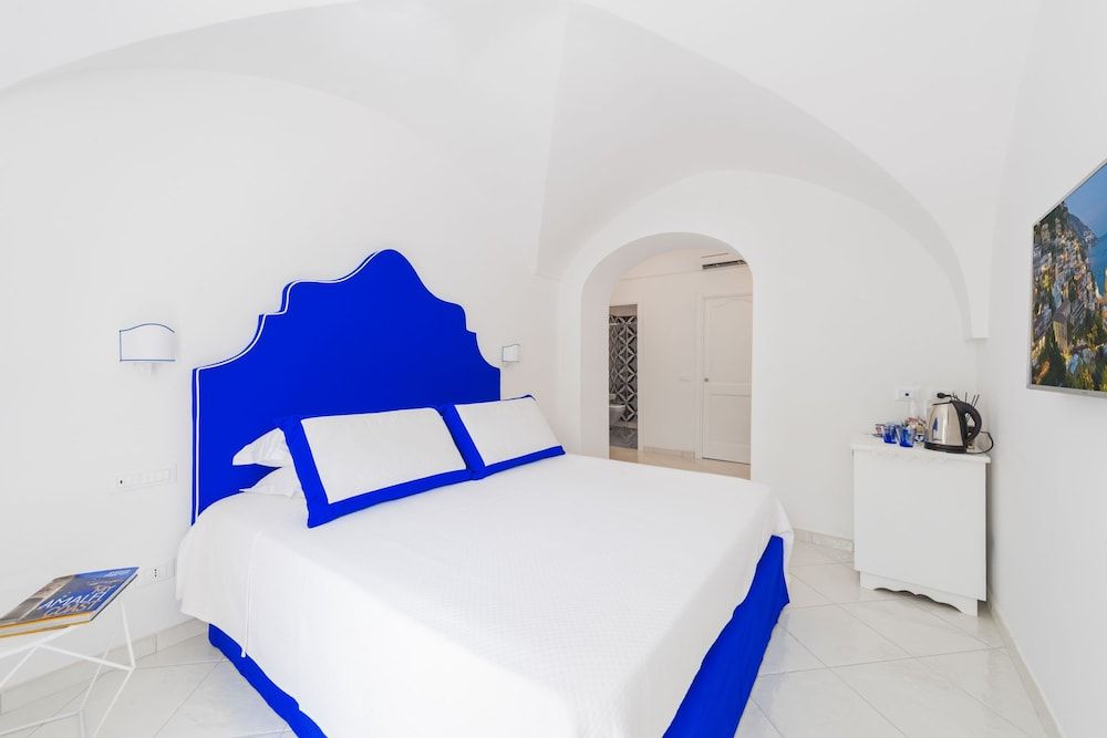 La Divina Amalfi Coast 2