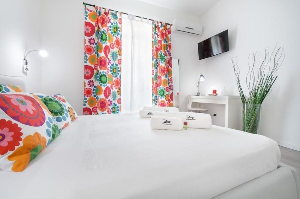 Zero room & breakfast 3