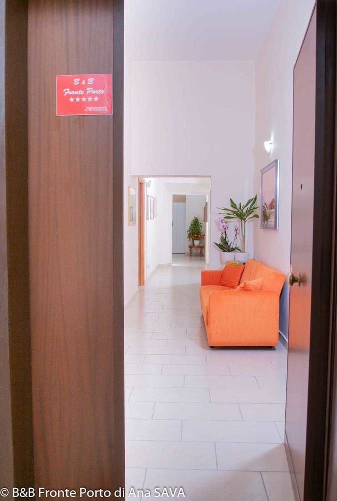 TOURIST APPARTMENT PORT VIEW. FREE TRANSPORT STRUCTURE TO CRUISE SHIP 2