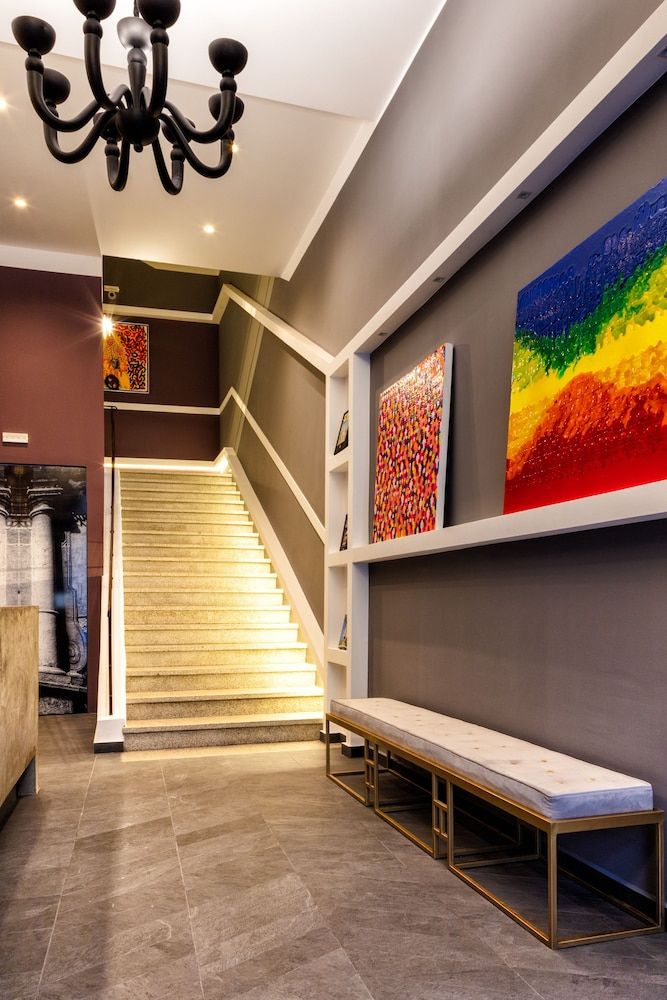 Manzoni46 -1 étoiles à Milazzo