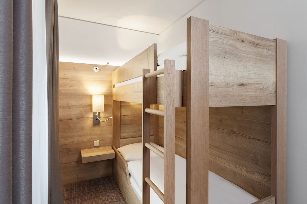 Holiday Inn Nürnberg City Centre by IHG 3