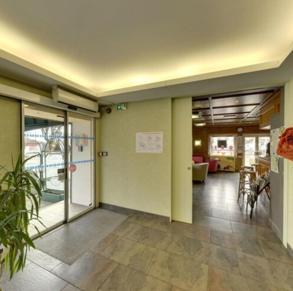 Hôtel de La Cloche 2