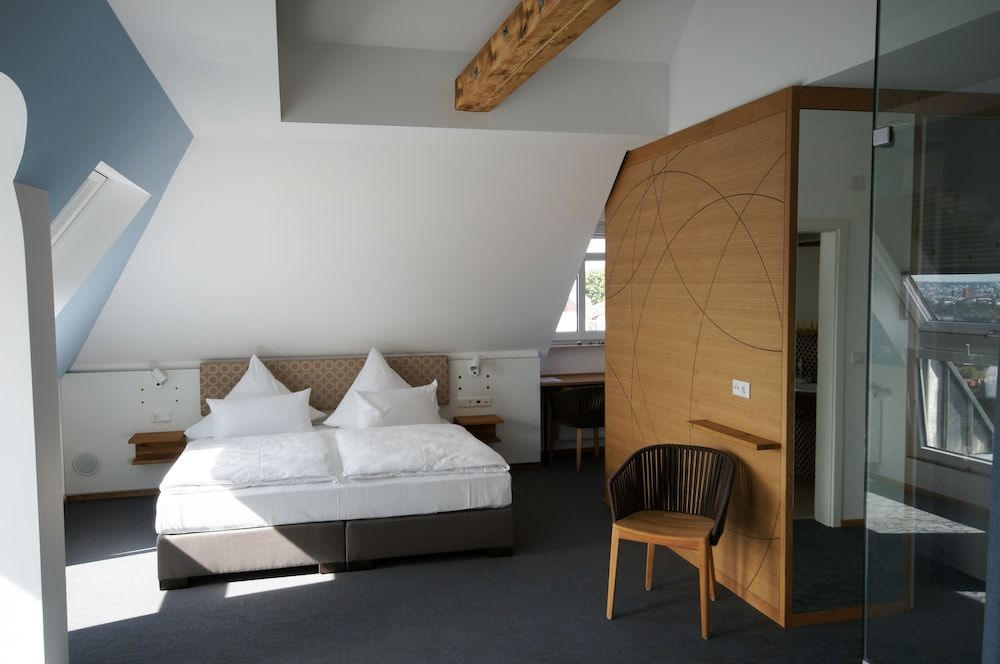 Hotel Schöne Aussicht 3