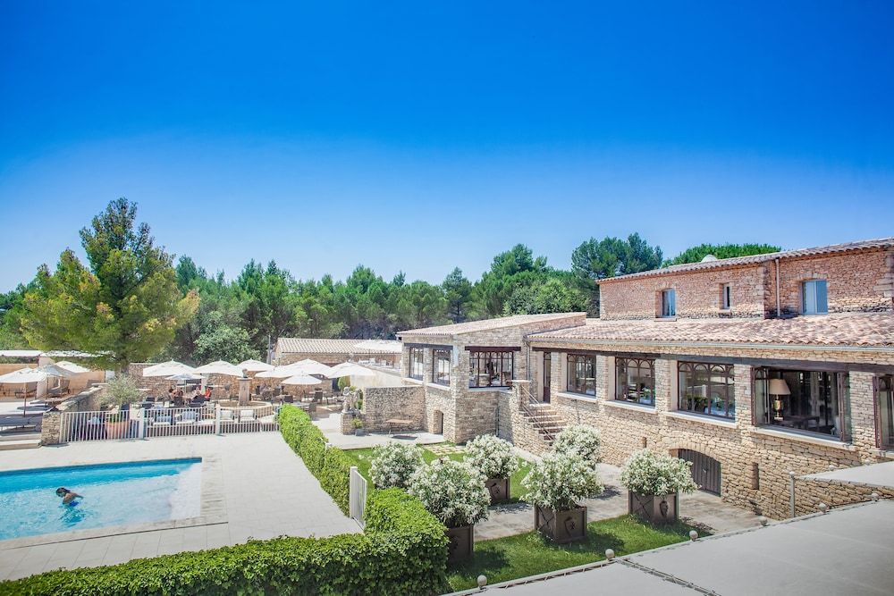 Le Phébus & Spa 5 estrelas em Joucas