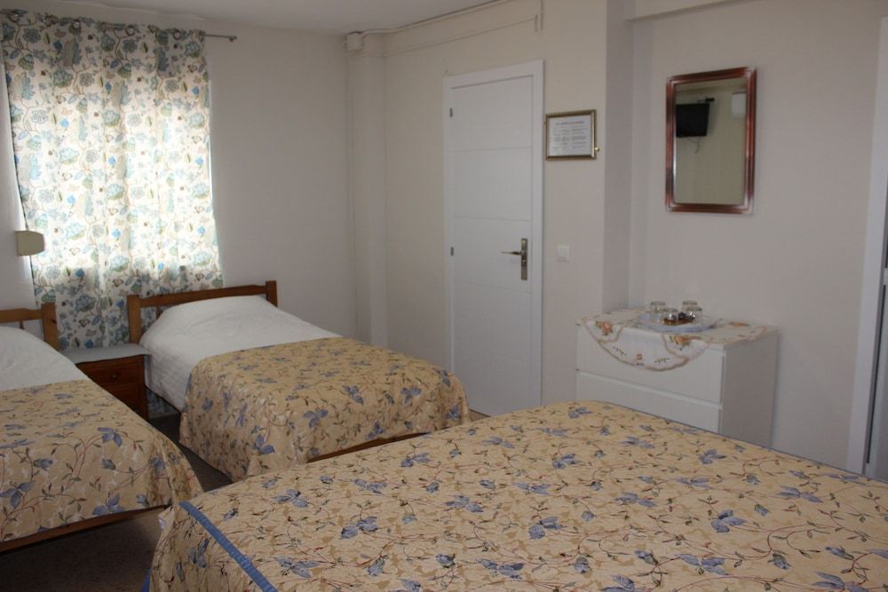 Pensión El Parque 3