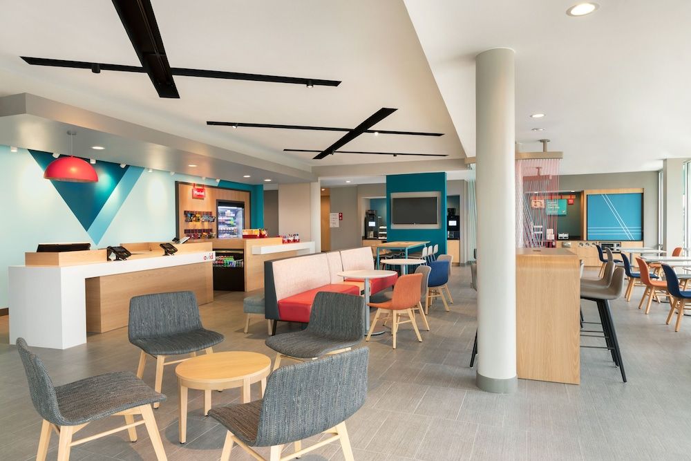 avid hotel Austin – Tech Ridge by IHG 2