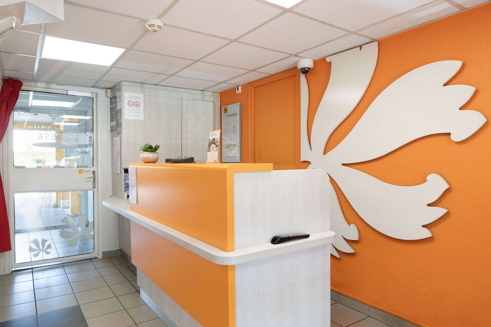 Hotel Première Classe Chalons-en-Champagne 3