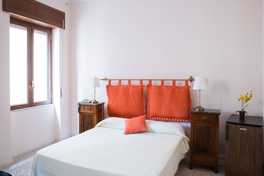 Vittoria Guest House - Battipaglia 2