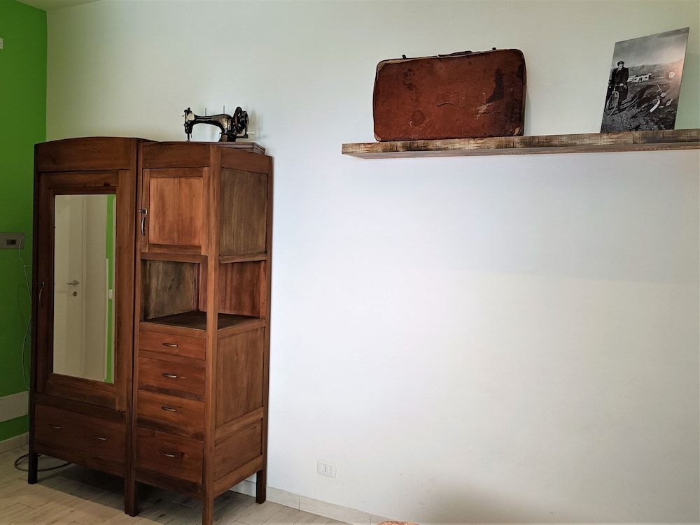 Lanzies Guesthouse 3