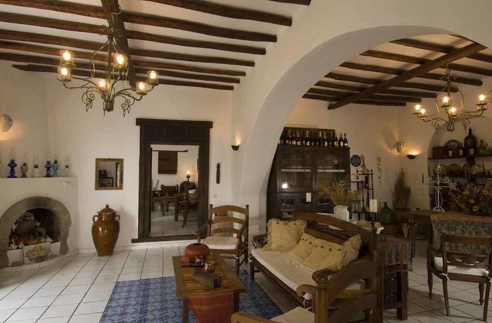 Quartara Boutique Hotel 2