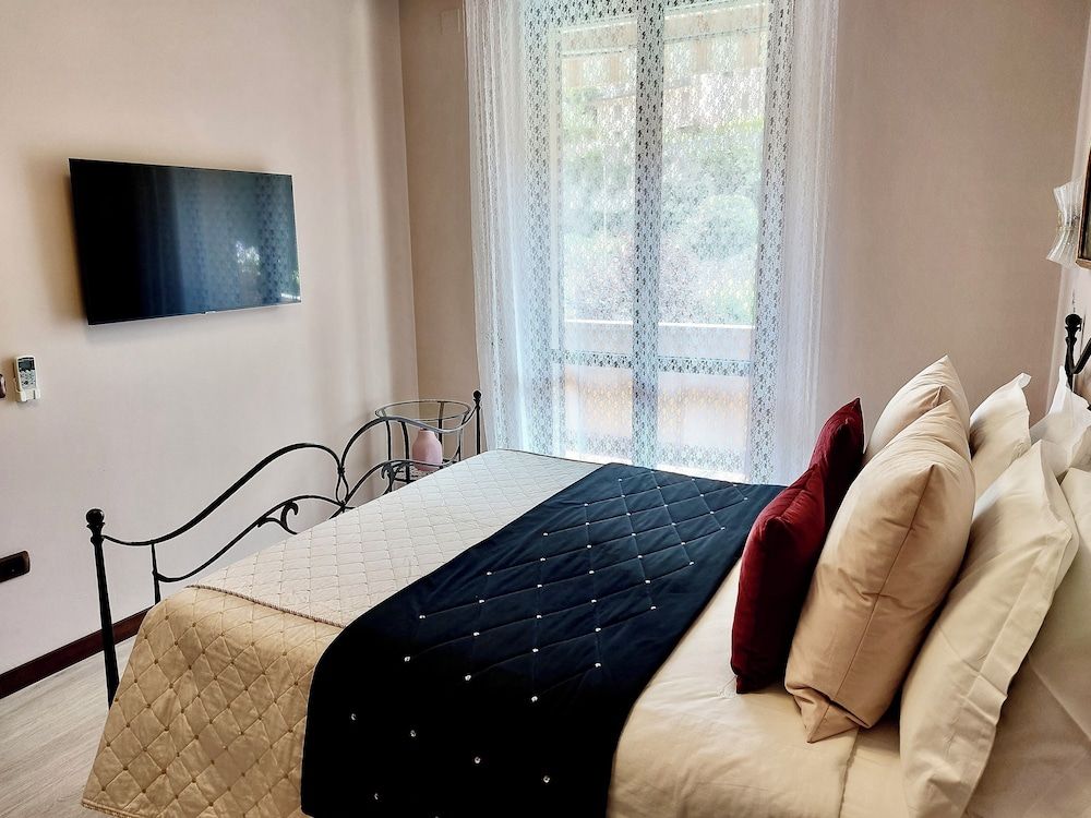 Bed & Breakfast Villamena 3