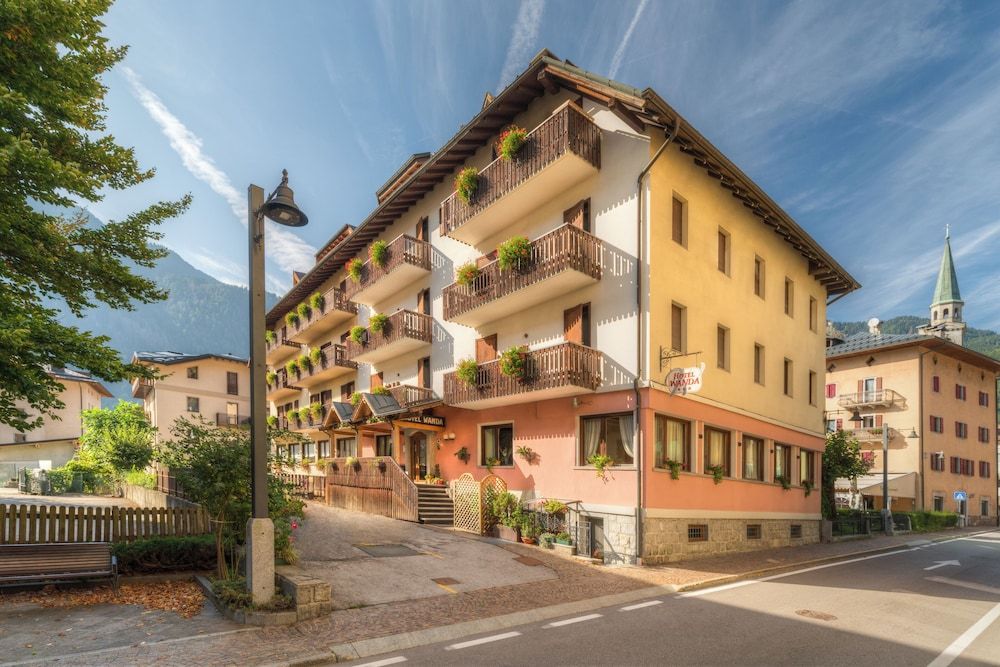 Hotel Wanda 3 estrelas em Pinzolo