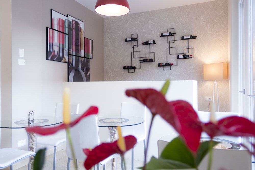 Hotel RossoVino Como 2