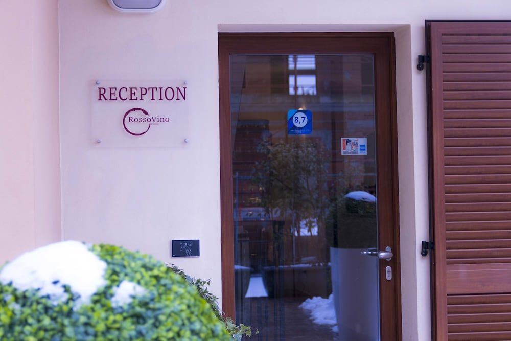 Hotel RossoVino Como 3