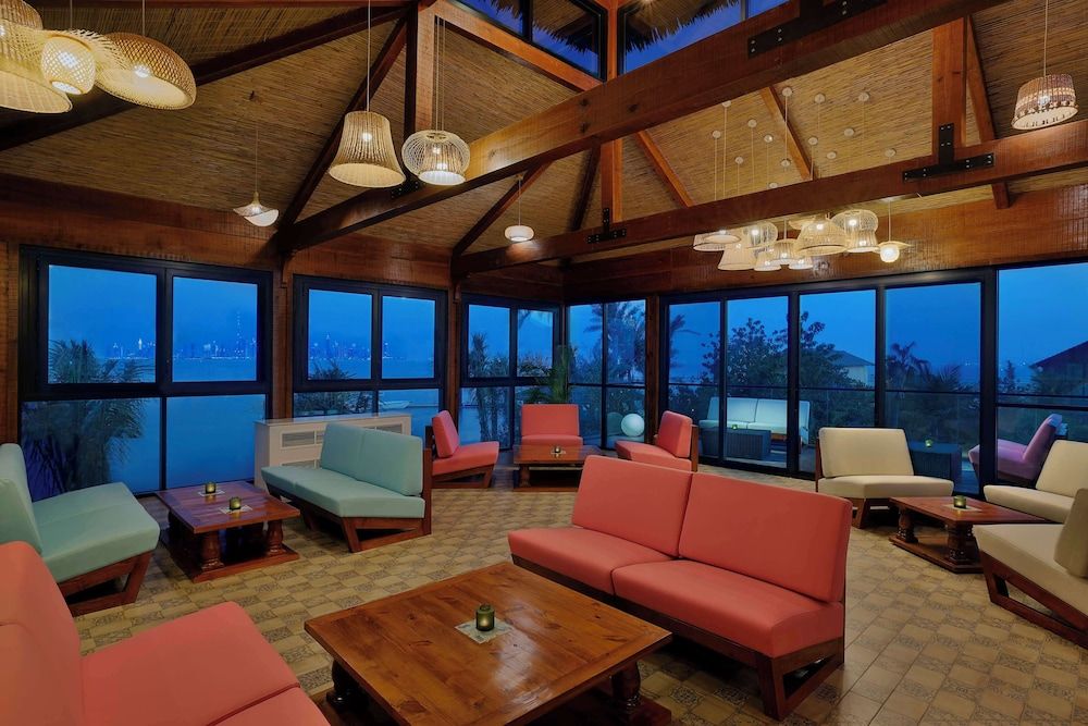 Anantara World Islands Dubai Resort 2