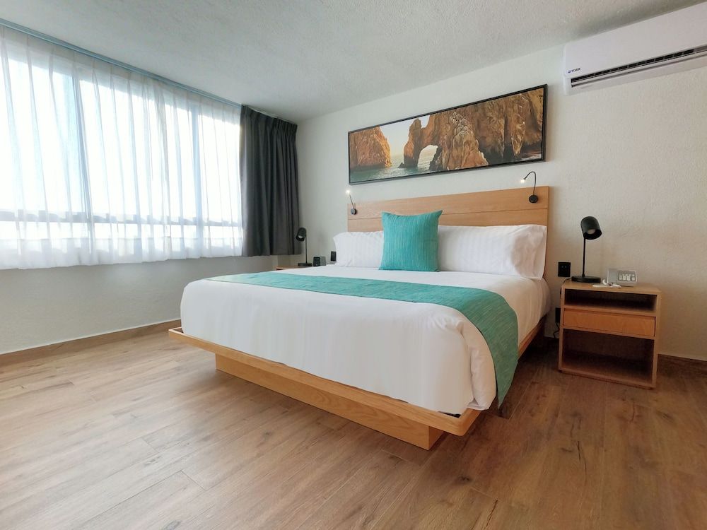Sunrock Hotel and Suites 3 estrellas en Cabo San Lucas