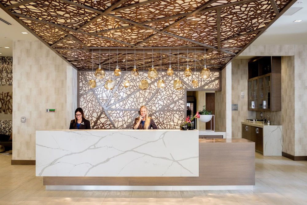 AC Hotel by Marriott Cincinnati at The Banks 2