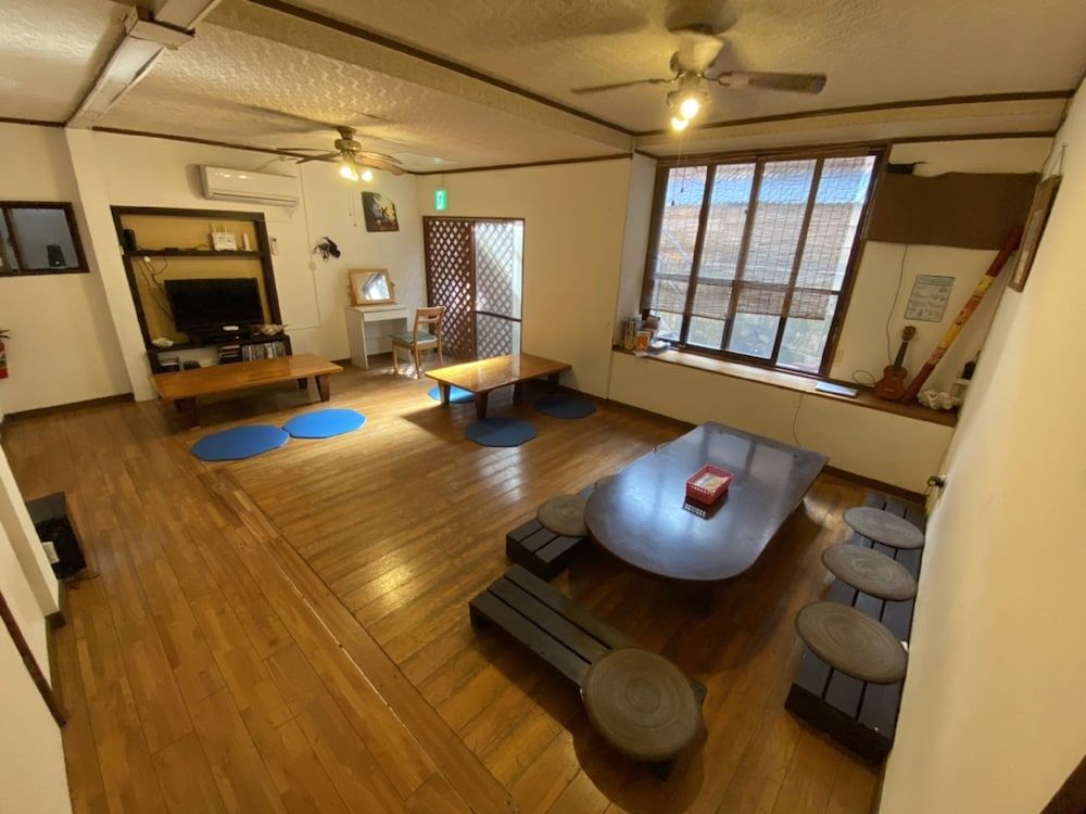 Guesthouse Base Okinawa - Hostel 3